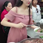 小姐姐卖勺,小姐姐的匠心独运与热销奇迹